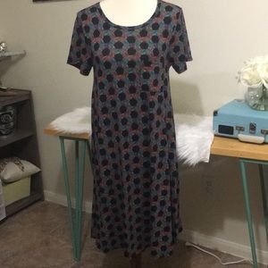 LuLaRoe dress black with circles weaved‎ size XS